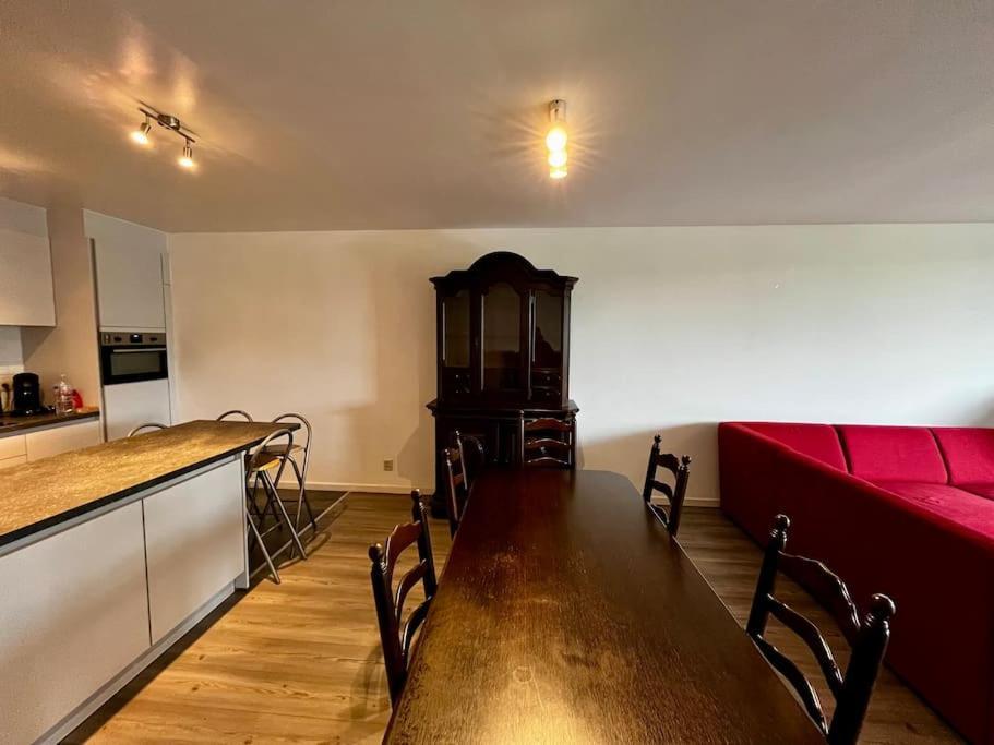 Big Apartment With Parking In 안트베르펜 외부 사진