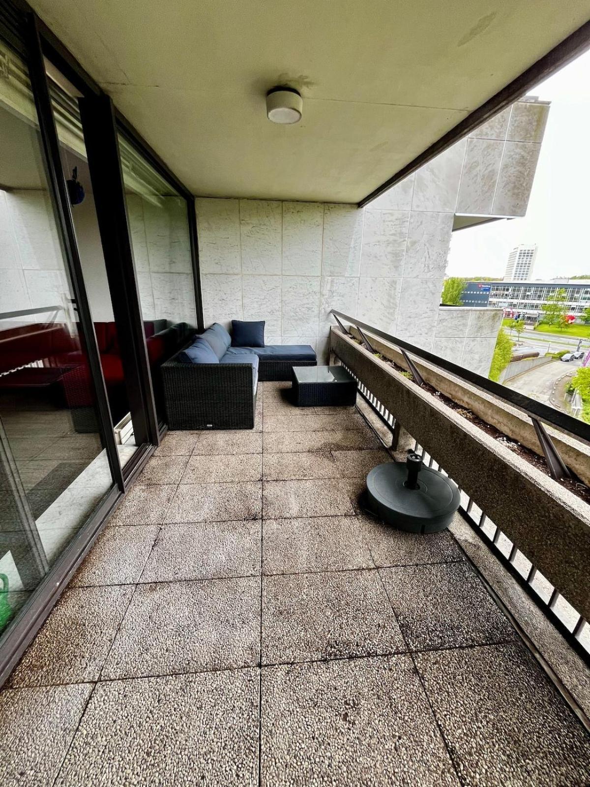 Big Apartment With Parking In 안트베르펜 외부 사진